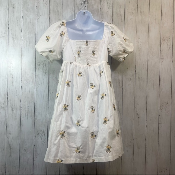 La’ Ven Puff Sleeve Flower Bouquets Pockets Short Dress Small NWT - Picture 6 of 10